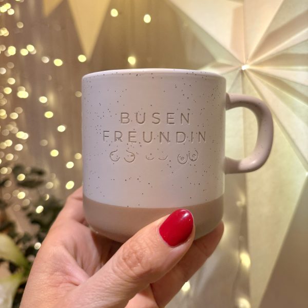 Digitale Datei - Busenfreundin